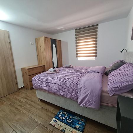 Apartmani Jadro Vir Esterno foto